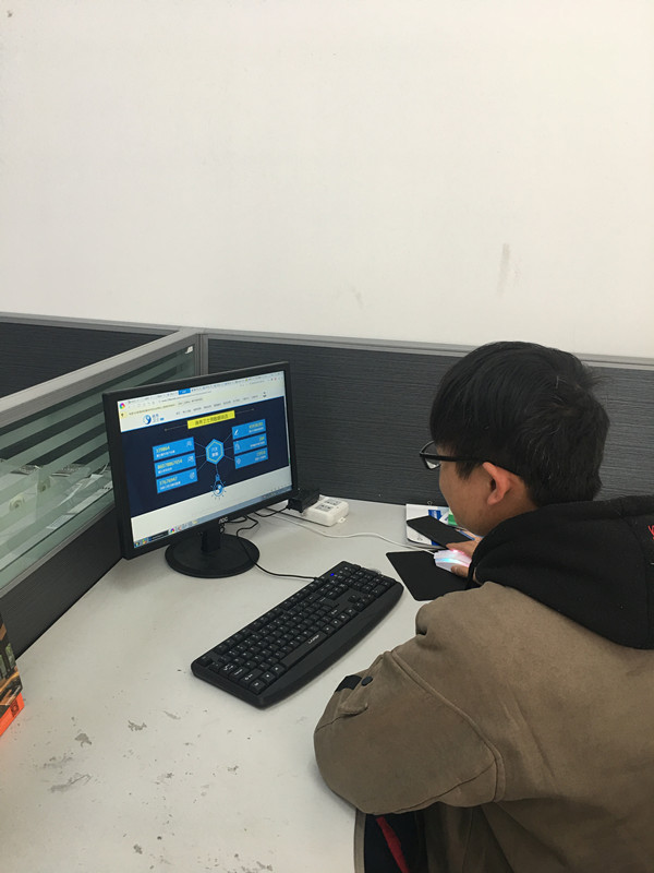 金橋銅業(yè)售后專員 金橋銅業(yè)售后專員